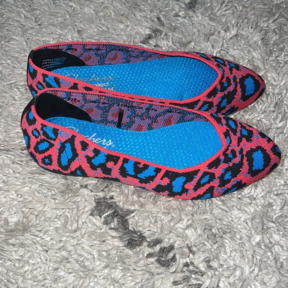 Flats - Picture 2 of 5